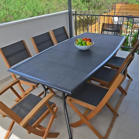 Willa Cutty Sark Maslinica